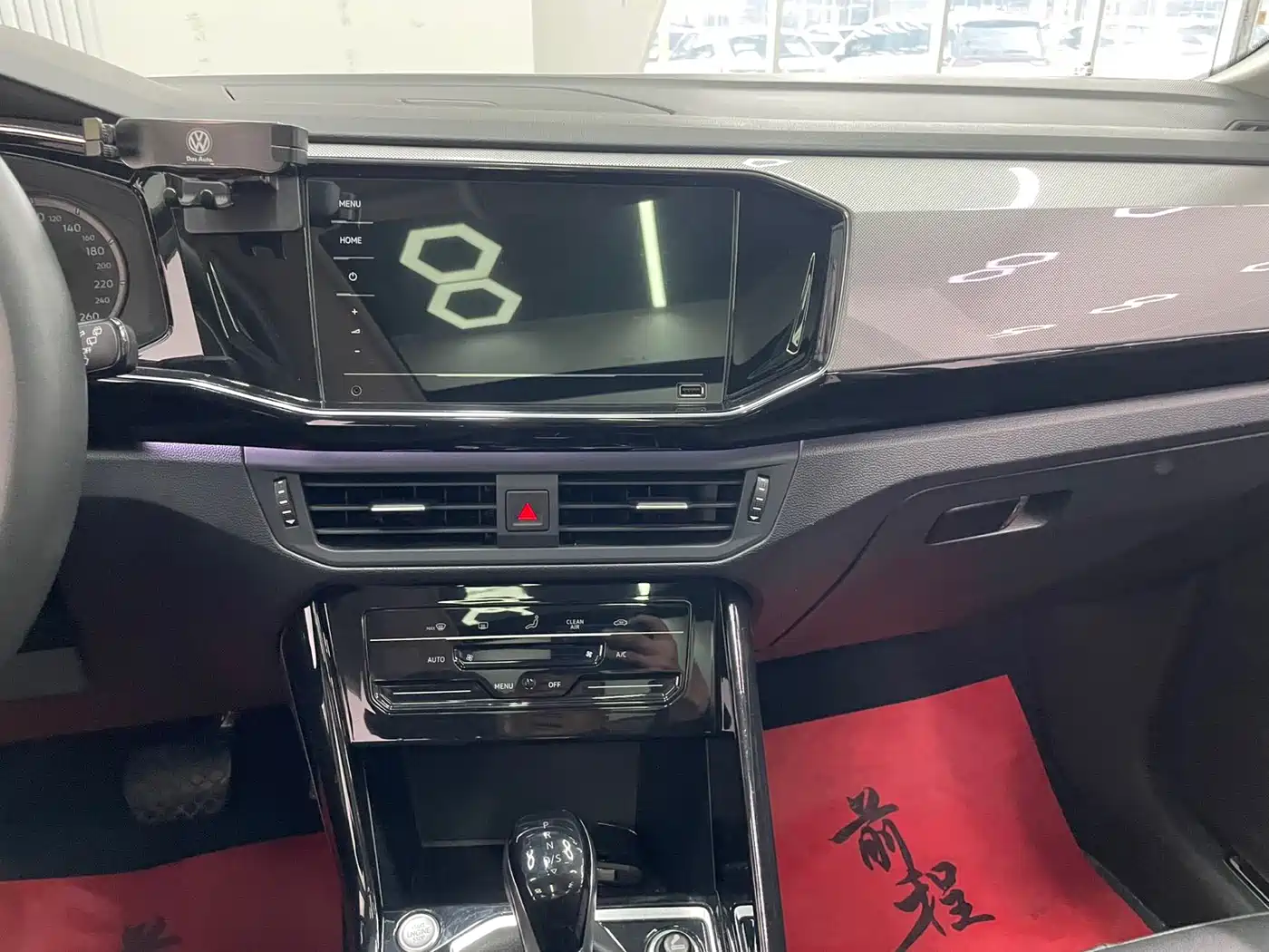 Volkswagen Tayron 2022 280TSI 2WD Luxury Smart Connect Edition фото 12