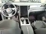 صورة 10 - Hongqi HS7 PHEV