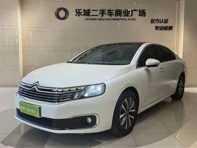  Citroën Citroën C6 2021 400THP Comfort Version
