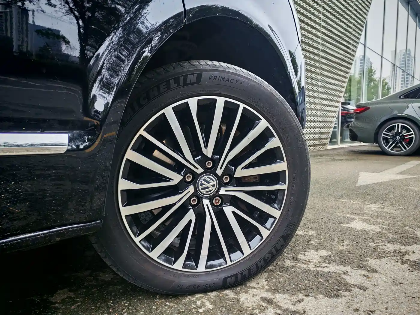 Volkswagen Multivan 2020 2019 2.0TSI 4WD Premium 7-seater