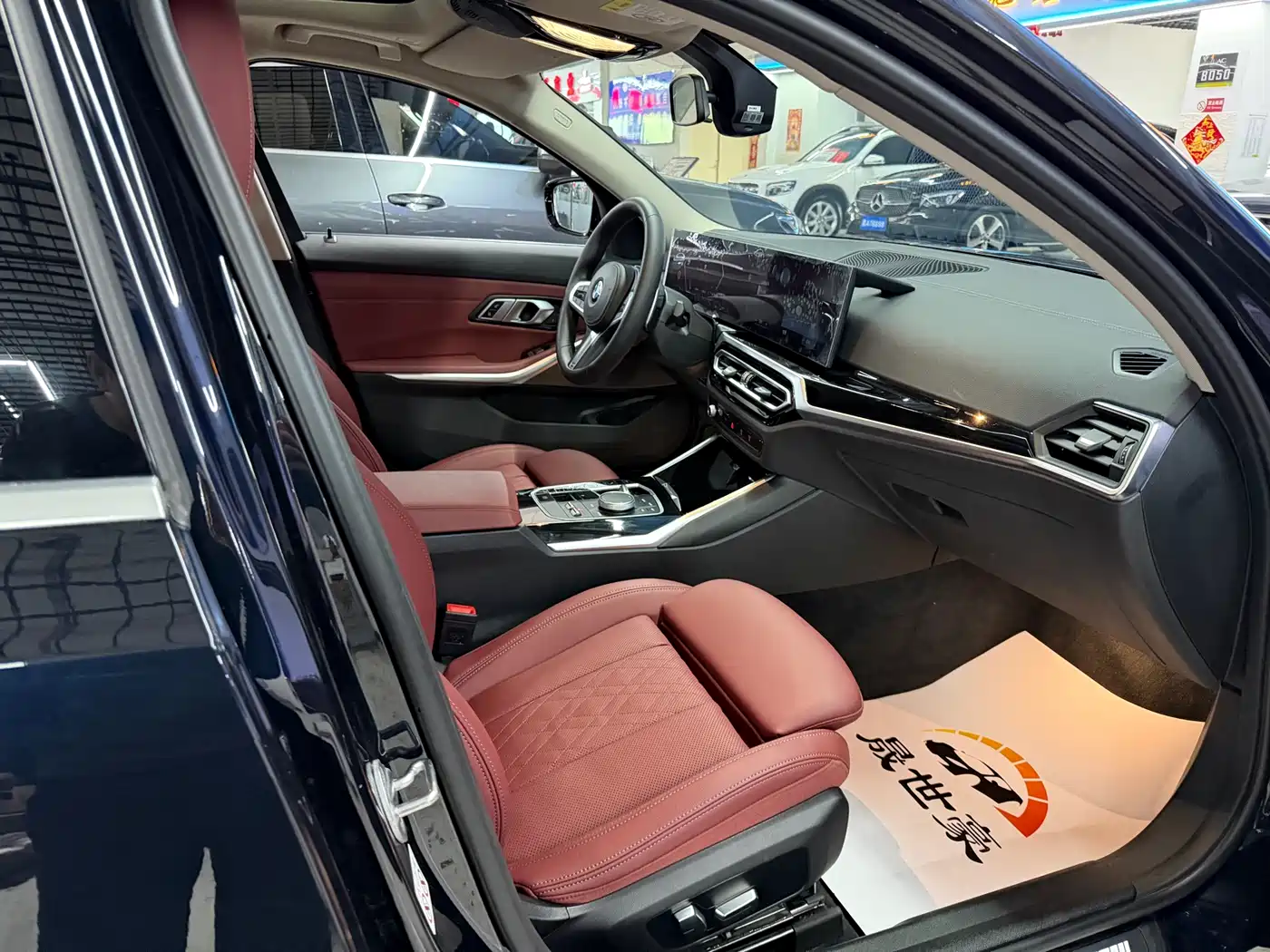 BMW 3 Series 2023 320Li M Sport Package фото 17