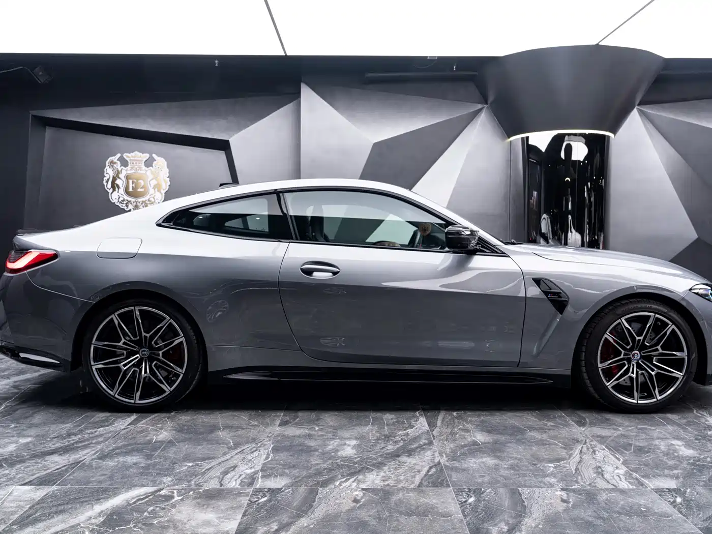BMW M4 2022 M4 Coupe M xDrive Thunder Edition фото 9
