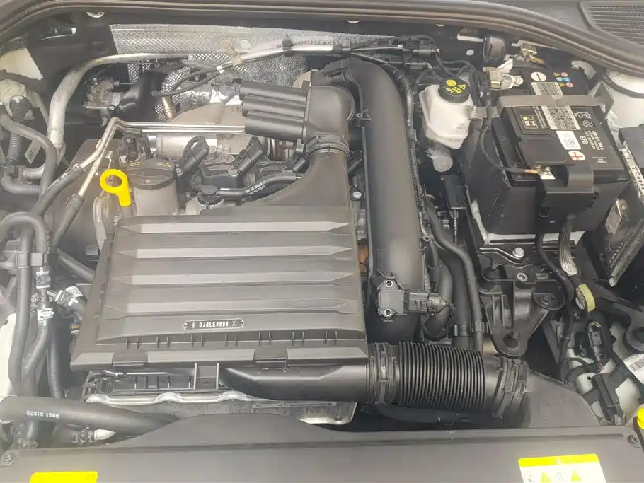 Volkswagen Golf 2021 280TSI DSG R-Line фото 10