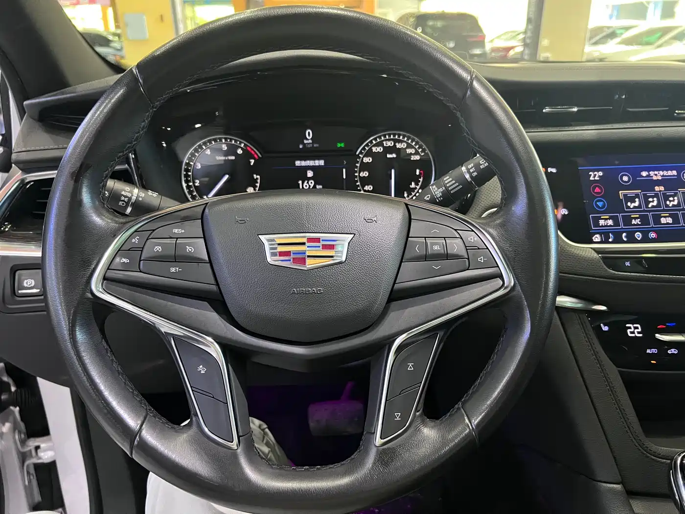 Cadillac XT5 2021 2.0T 2WD Luxury Edition фото 18
