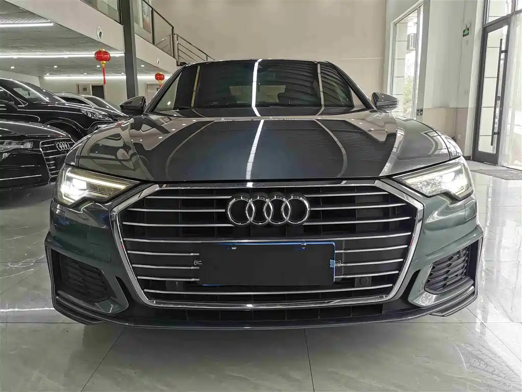 Audi A6L 2020 40 TFSI Luxury Dynamic фото 3
