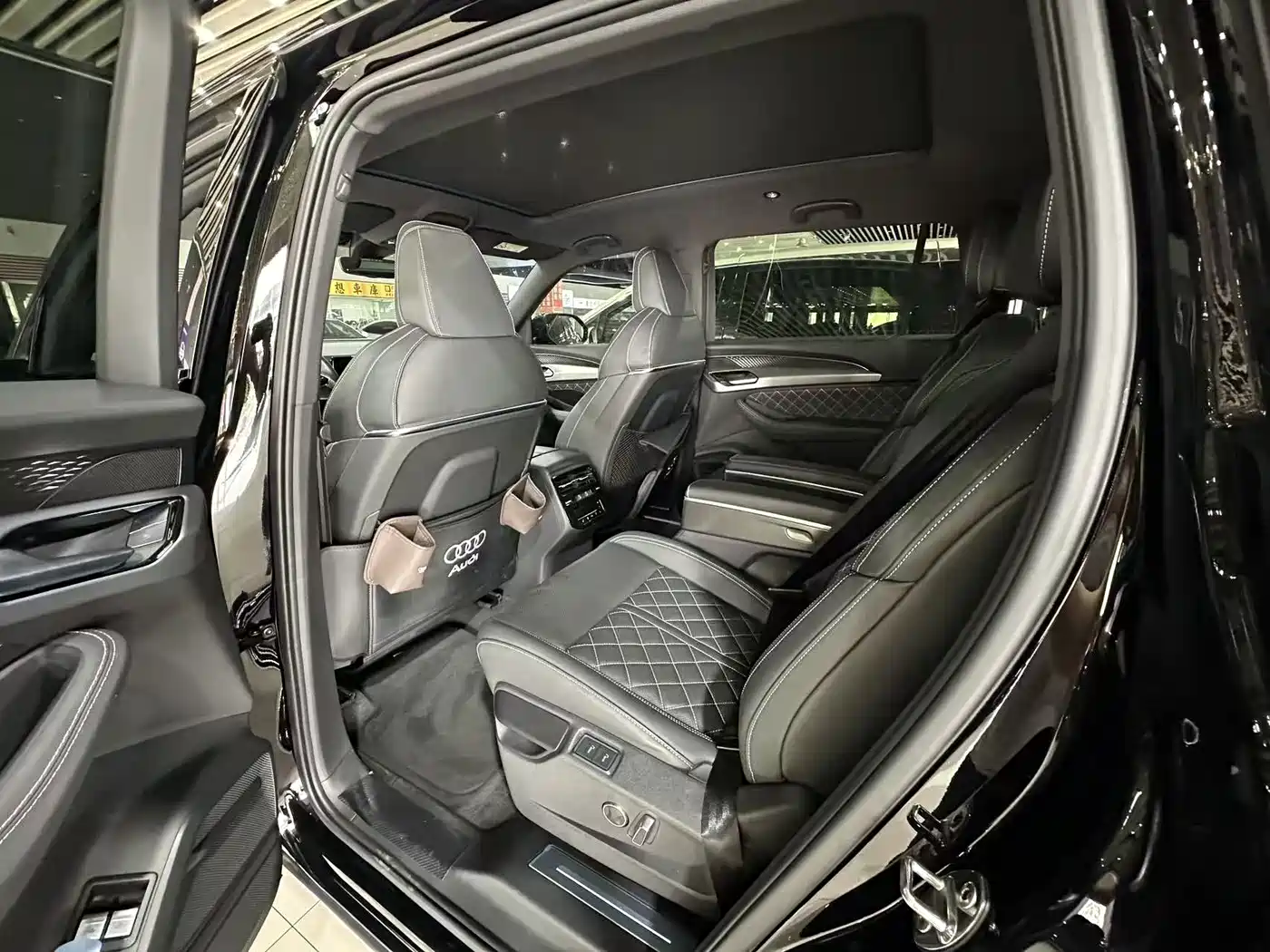 Audi Q6 2025 2024 40 TFSI quattro Guan Yun Flying Rider Package 6-seater