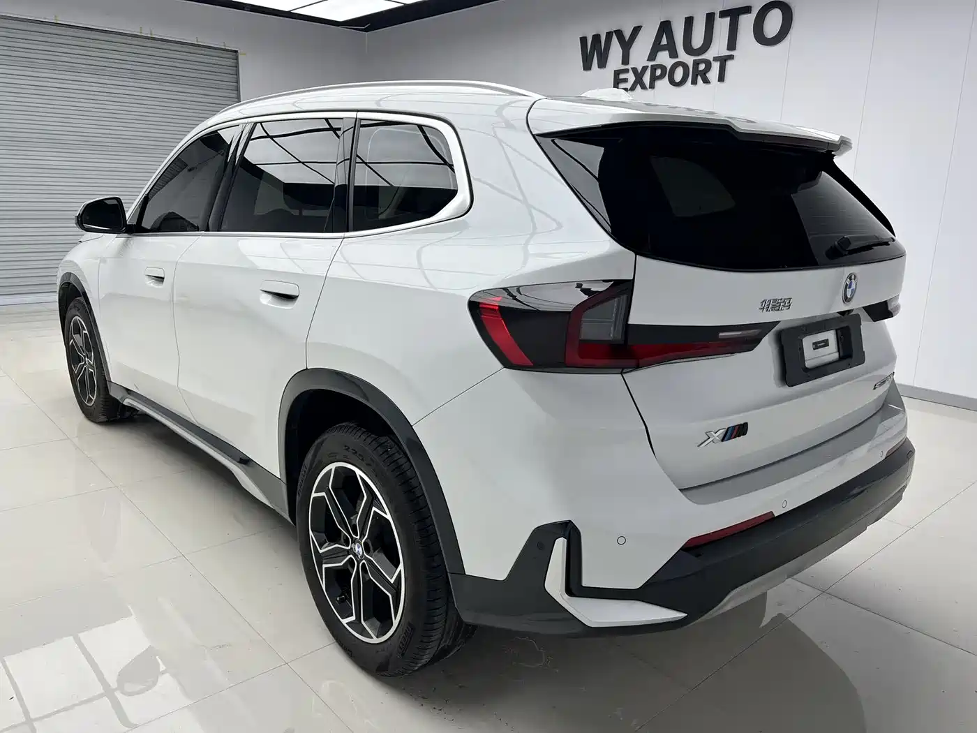 BMW X1 2023 sDrive20Li X Design Package фото 4