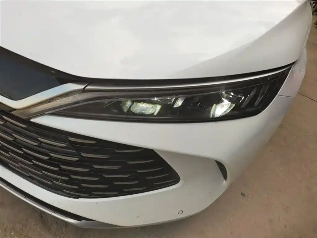 BYD Qin L 2024 DM-i 80KM Superior фото 24