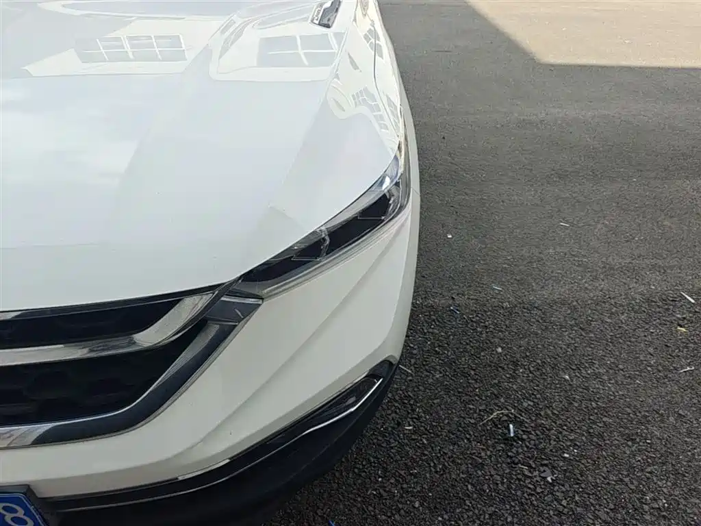 Dongfeng Aeolus Dongfeng Fengshen AX7 2019 2019 1.6T Automatic AI Pioneer (China V)