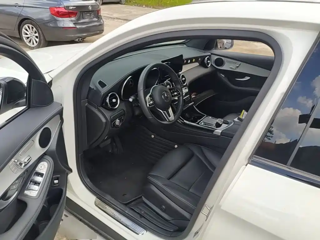 Mercedes-Benz GLC Coupe 2023 2023 Model GLC 260 4MATIC Coupe SUV
