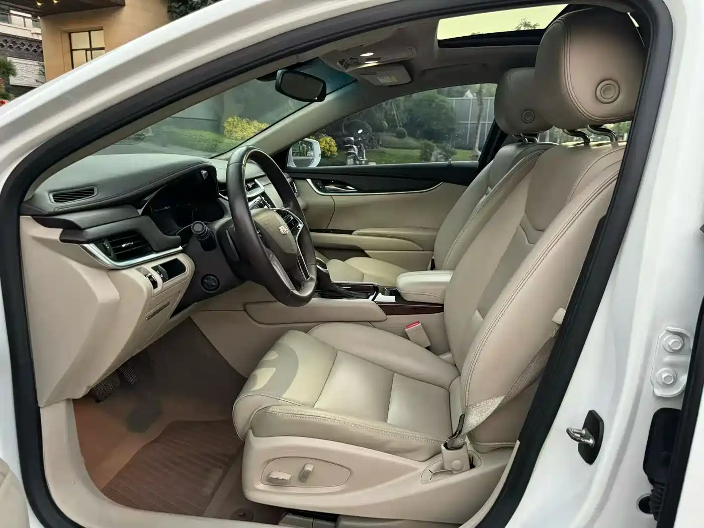 Cadillac XTS 2017 28T Technology фото 4