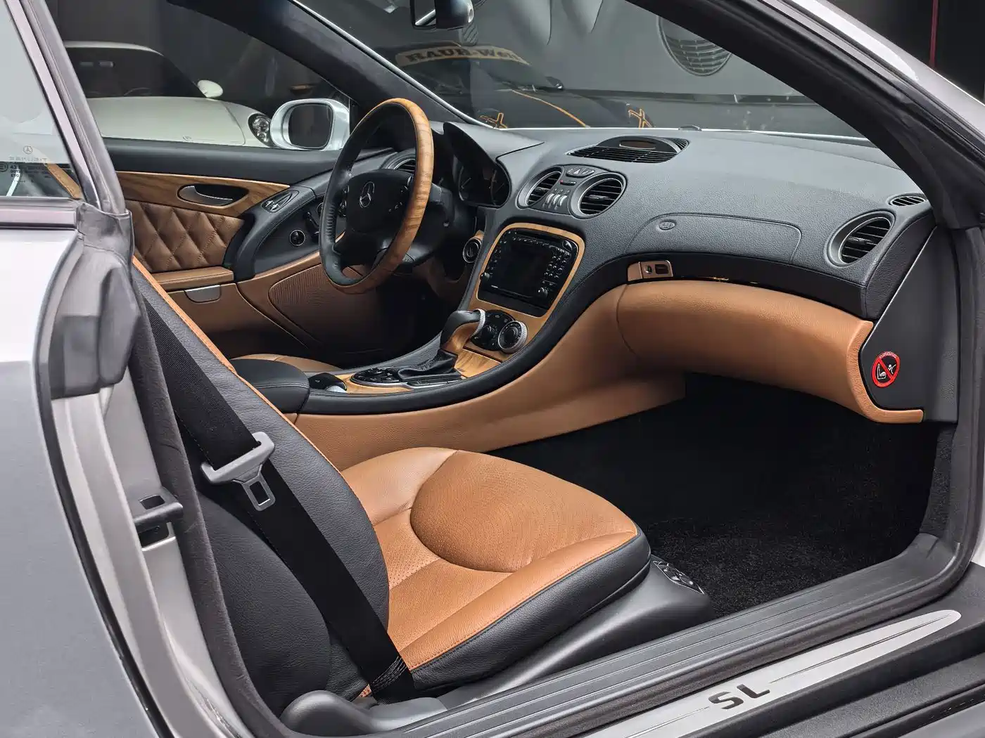 Mercedes-Benz SL-Class 2003 2004 SL 500