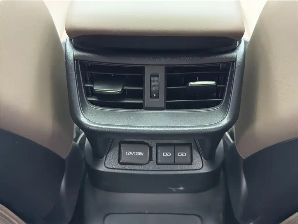 Lexus ES 2022 300h Excellence Edition фото 11