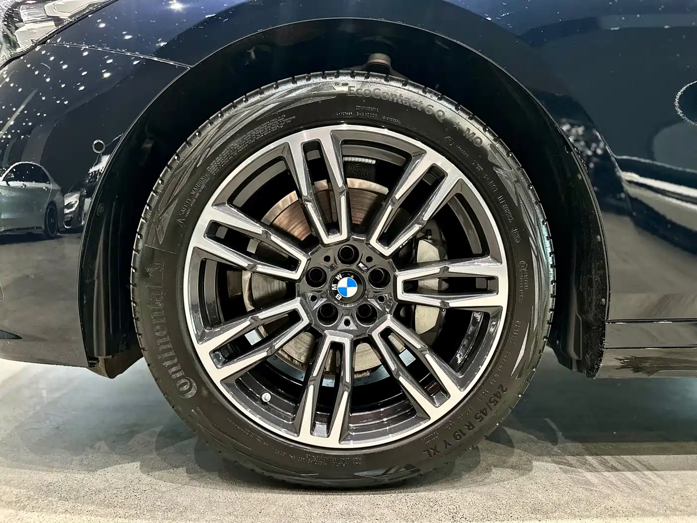 BMW 5 Series, миниатюра 17