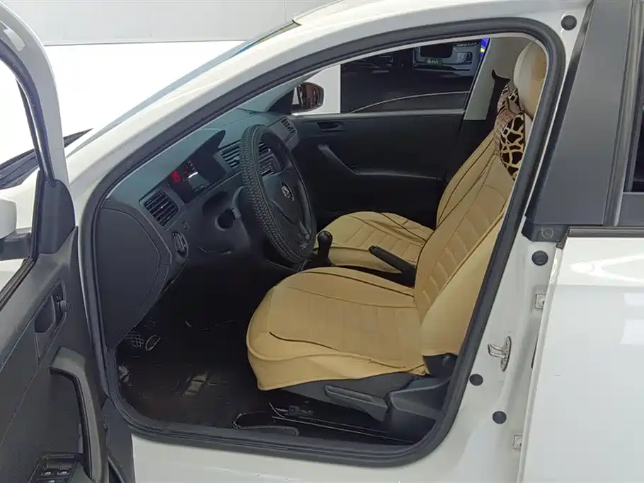 Volkswagen Santana 2021 1.5L Manual Trend Edition фото 9