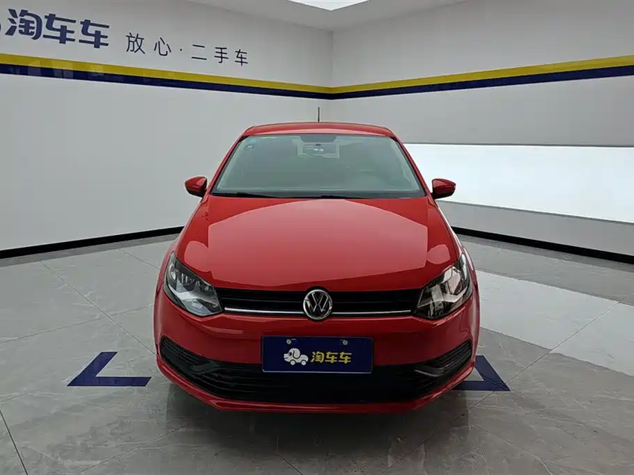 Volkswagen Polo 2016 1.4L Manual Trend фото 2