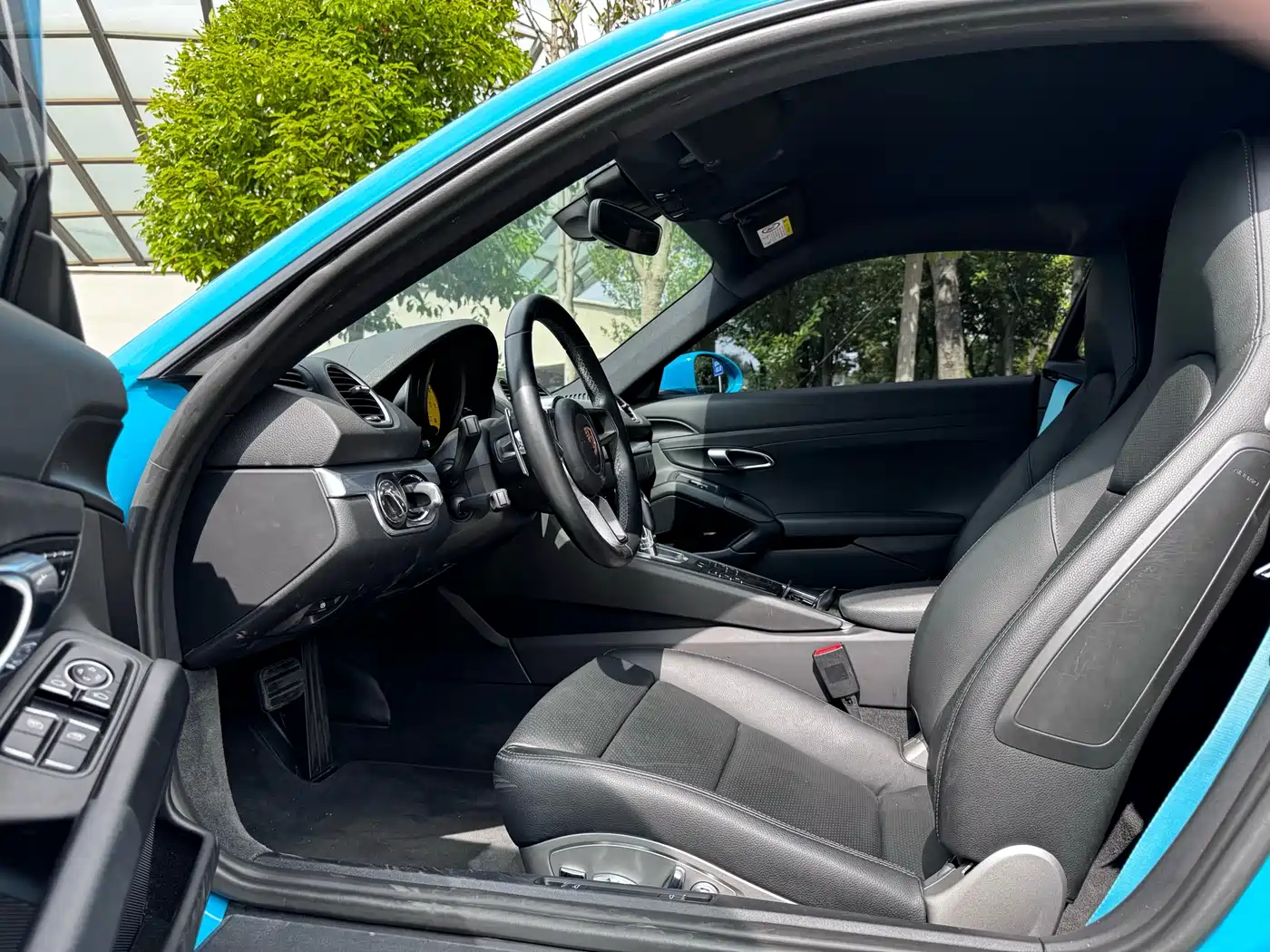 Porsche 718 2018 Cayman 2.0T фото 11