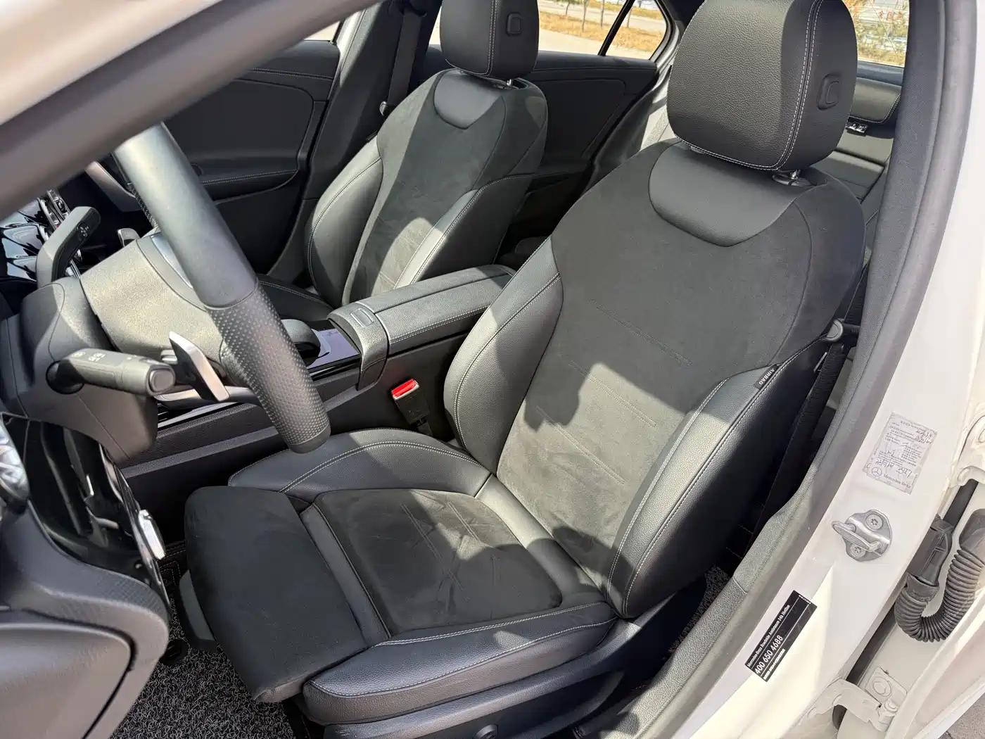 Mercedes-Benz A-Class 2021 A 200 L Sport Sedan Fashion Edition фото 40