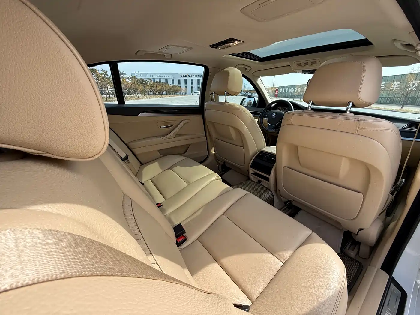 BMW 5 Series 2014 525Li Luxury Design Package фото 34