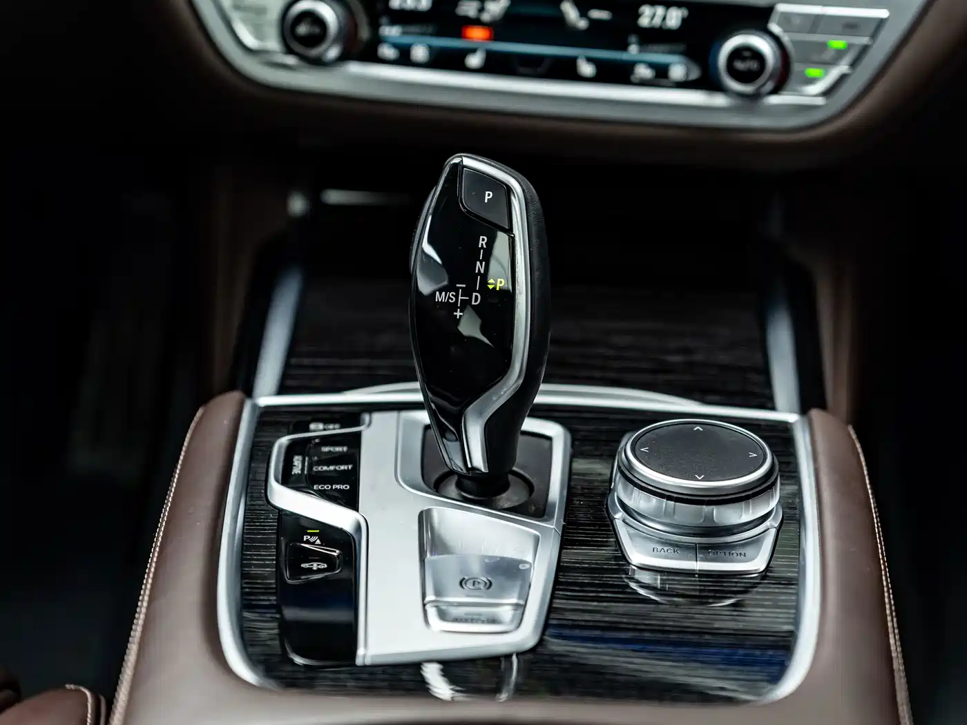 Photo 10 - BMW 7 Series