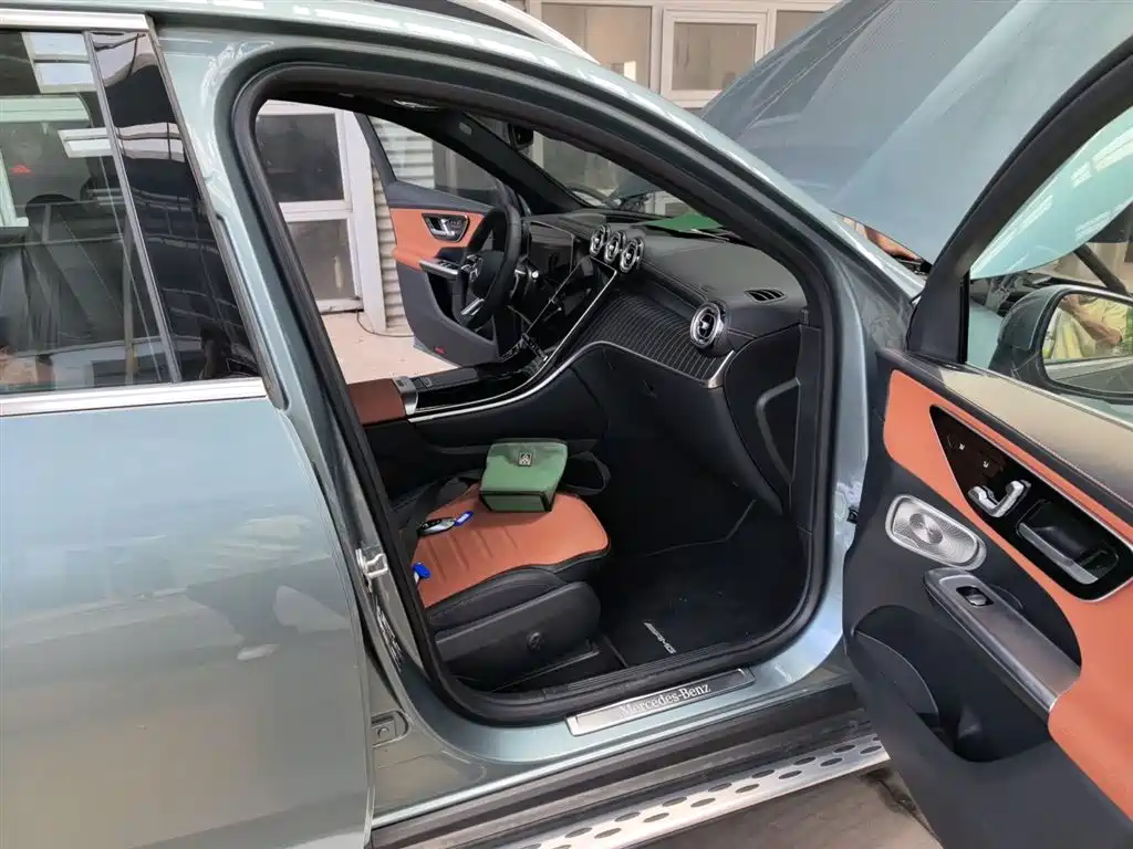 Mercedes-Benz GLC 2025 GLC 300 L 4MATIC Luxury 5-seater фото 22