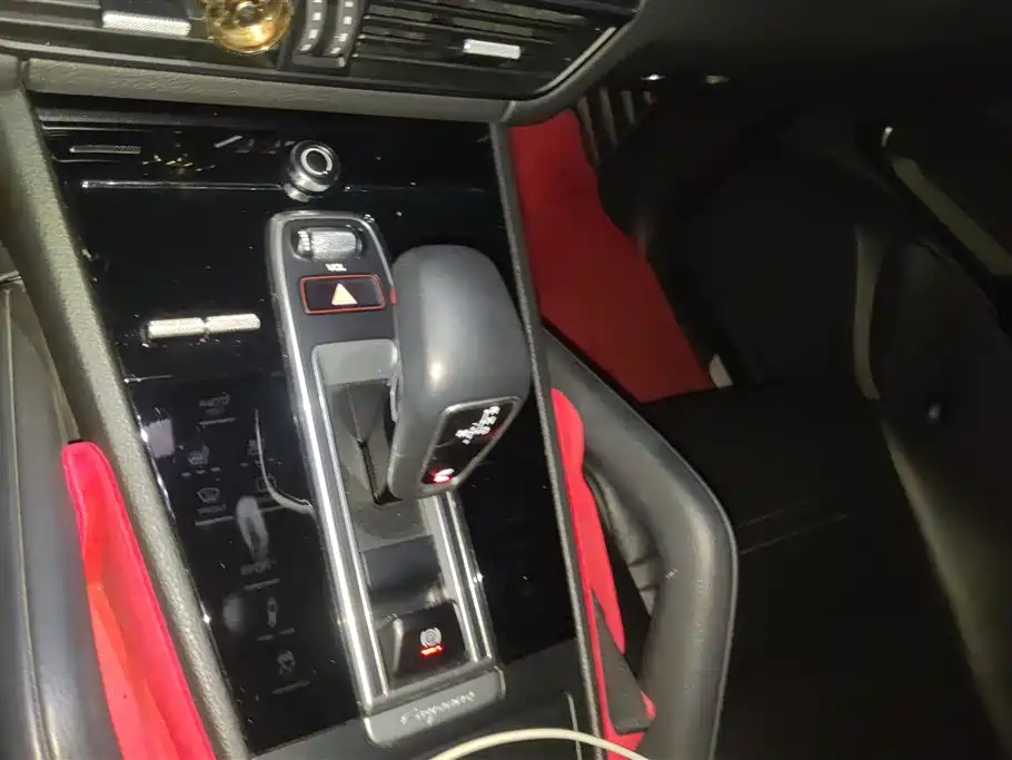 Porsche Cayenne 2018 Cayenne 3.0T фото 16
