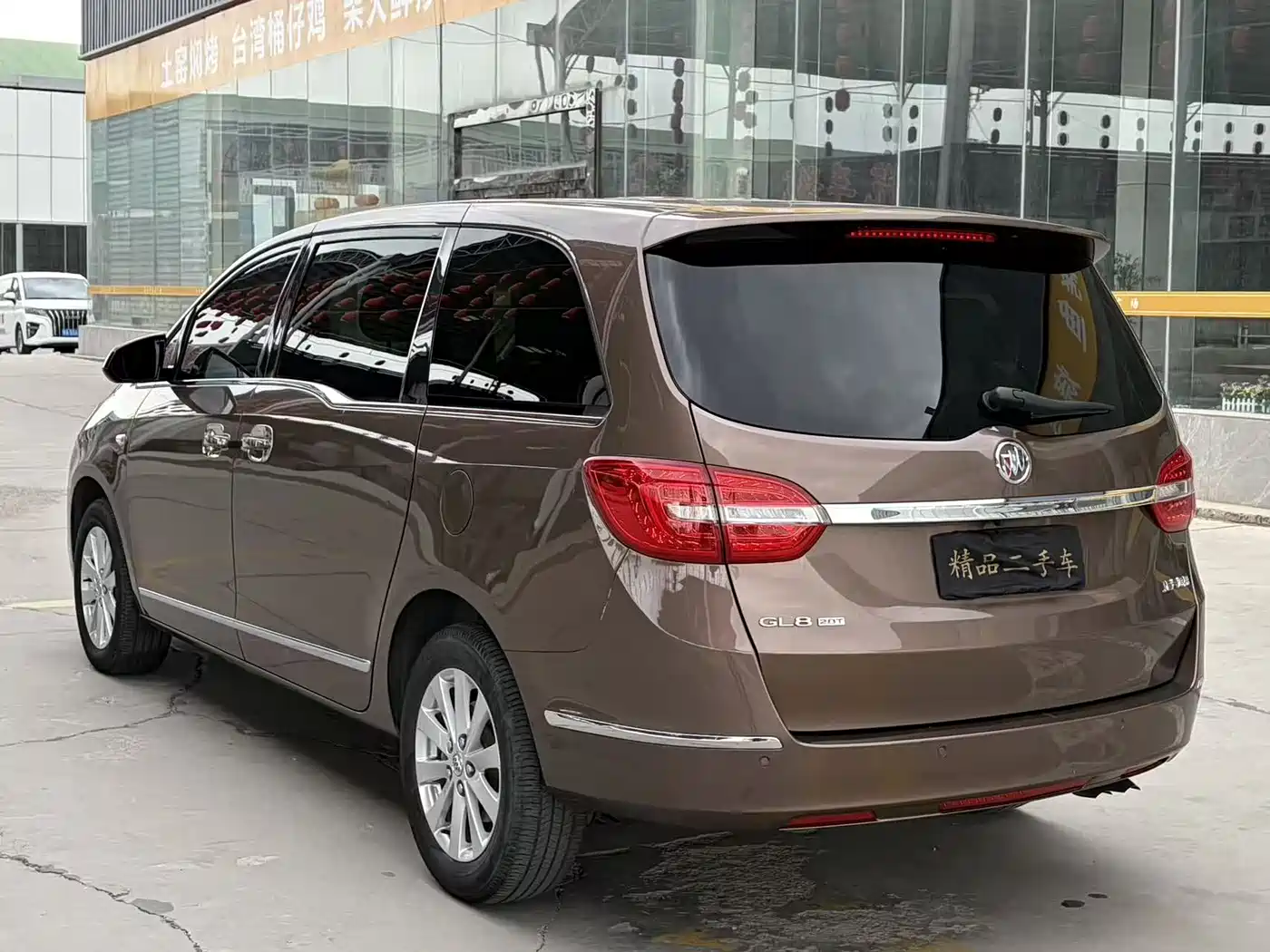 Buick GL8 2018 28T Luxury Model China VI фото 4