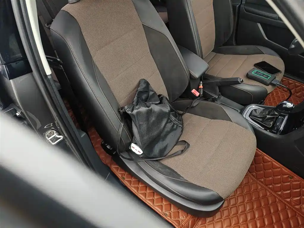 Volkswagen C-TREK 2017 230TSI DSG Comfort фото 25