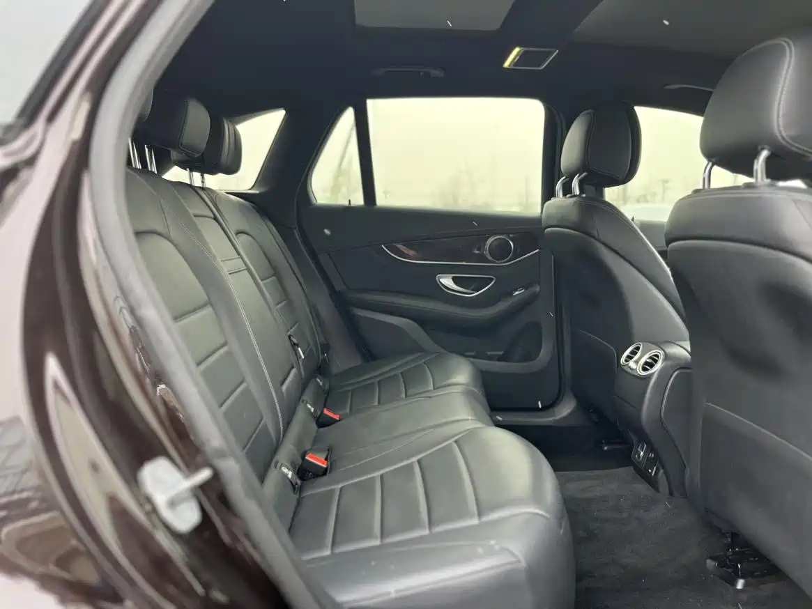 Mercedes-Benz GLC 2019 GLC 260 4MATIC Dynamic фото 22