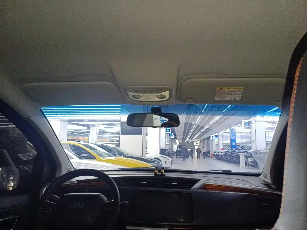 Geely Yuanjing X1 2018 2017 1.3L Auto Fun Edition