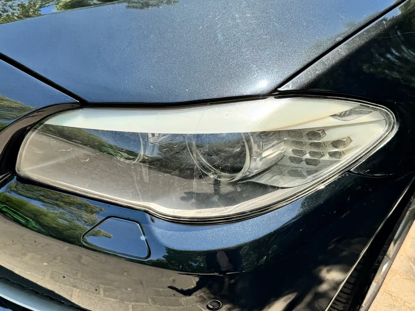 BMW 5 Series 2011 523Li Luxury фото 4
