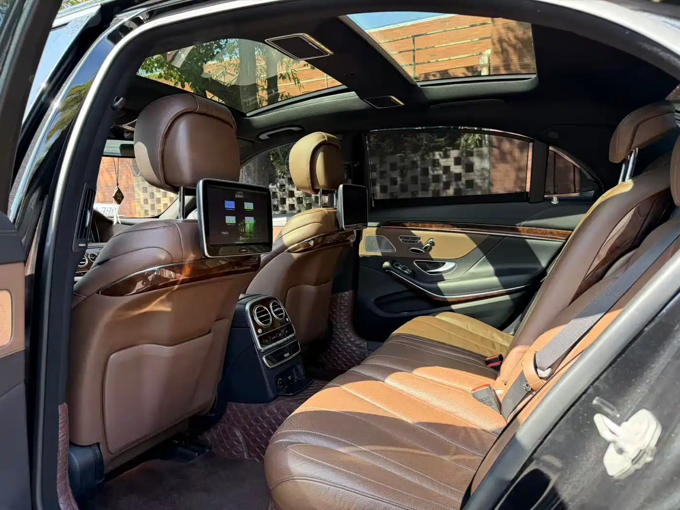 Mercedes-Benz S-Class 2016 S 320 L Luxury фото 6