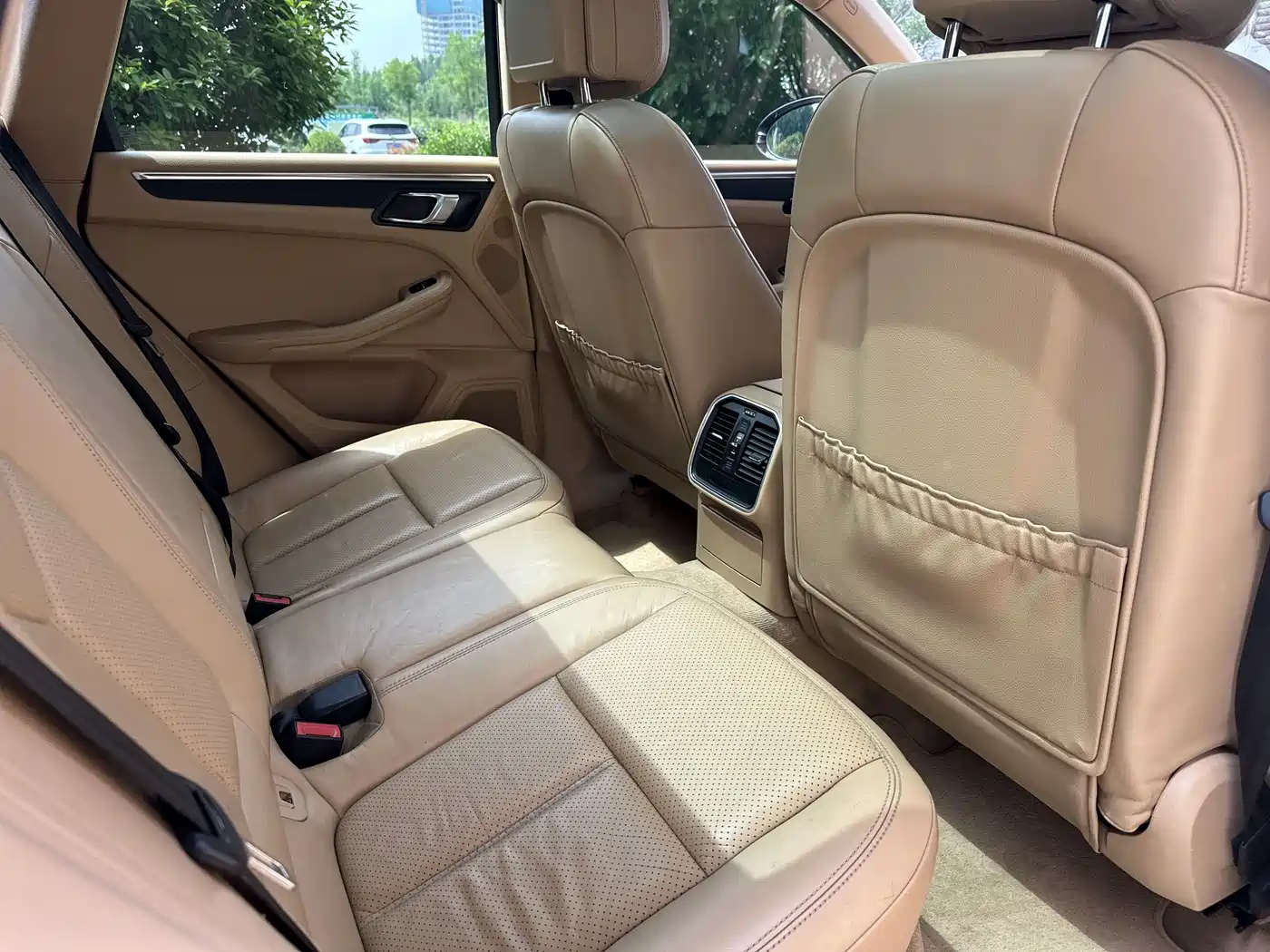 Porsche Macan 2016 Macan 2.0T фото 8