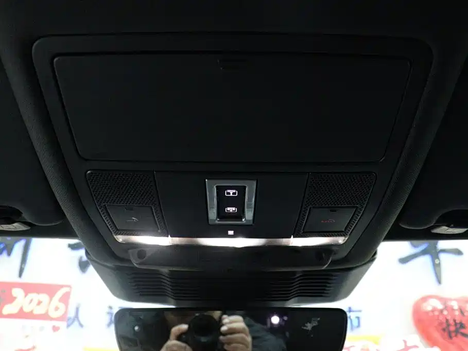 Land Rover Discovery Sport 2022 Model Facelift 249PS R-Dynamic S Performance Edition 5-seater фото 14