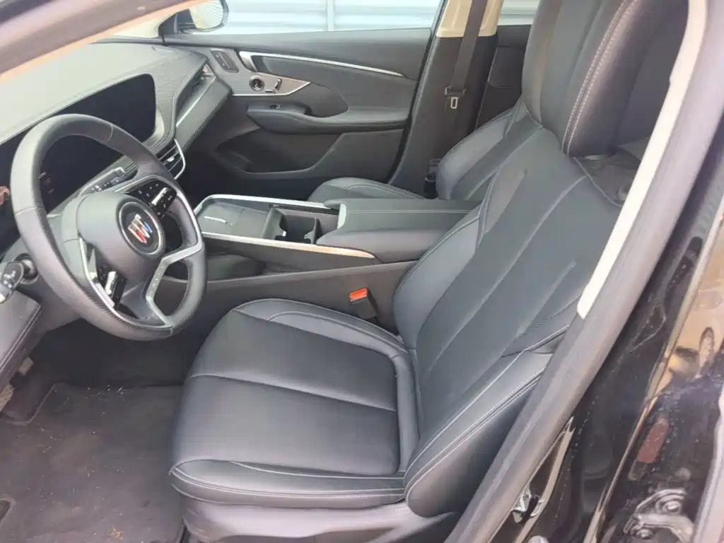 Buick LaCrosse 2025 2026 Model 28T Platinum Edition