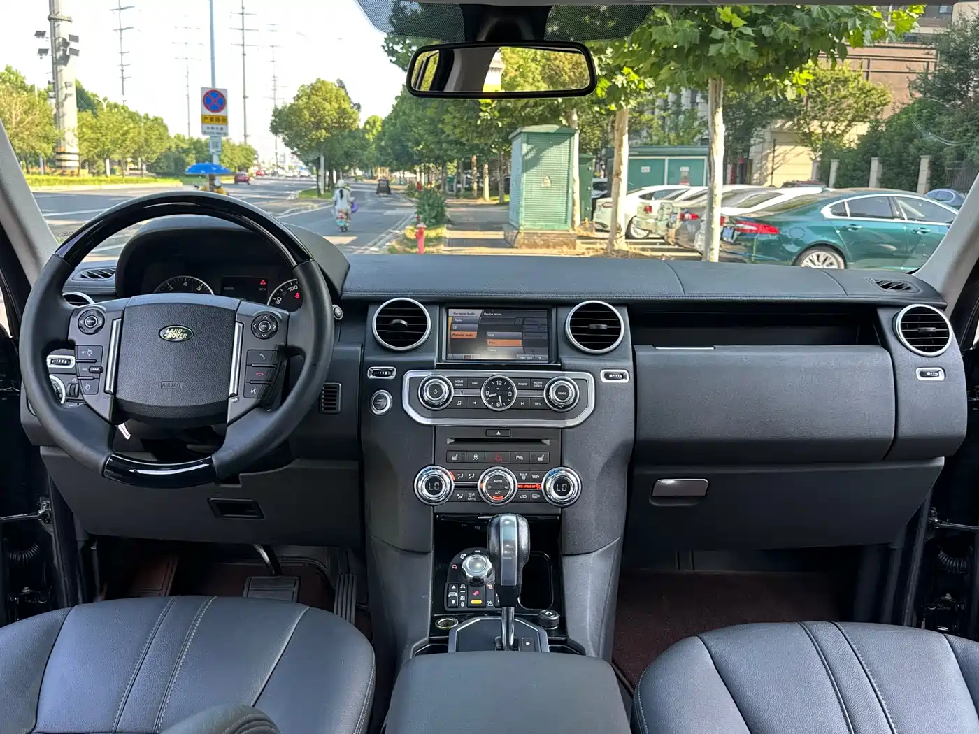 Land Rover Discovery 2010 2010 4.0 V6 HSE Petrol