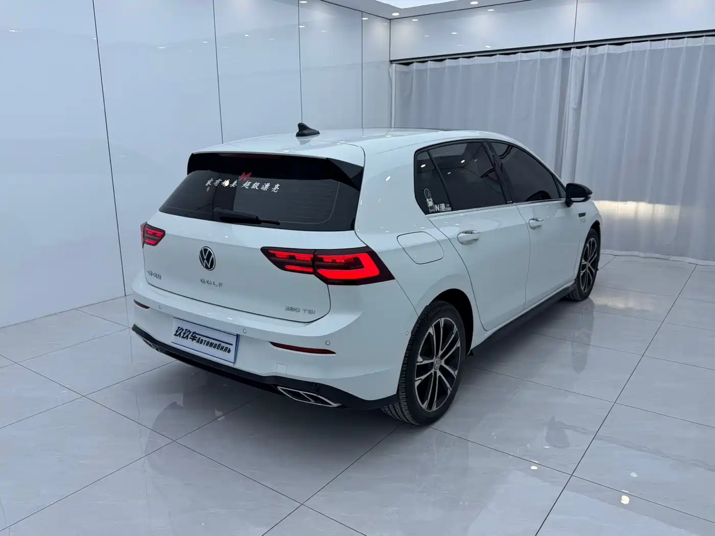 Volkswagen Golf 2023 280TSI DSG R-Line Lite фото 4