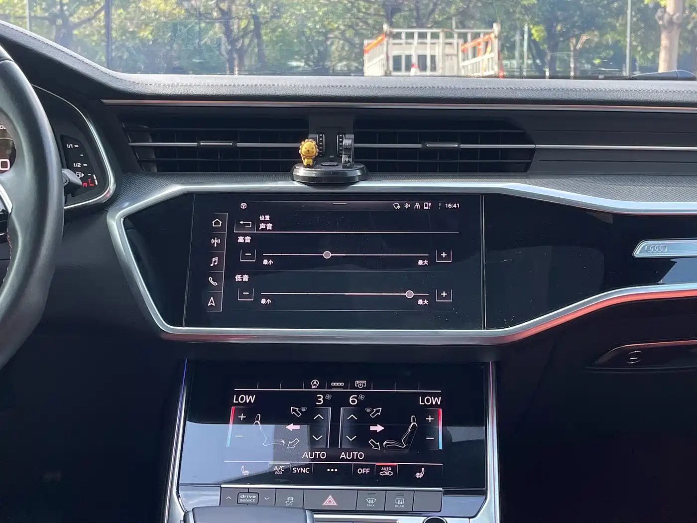 Audi A6L 2021 45 TFSI Premium Life Edition фото 17