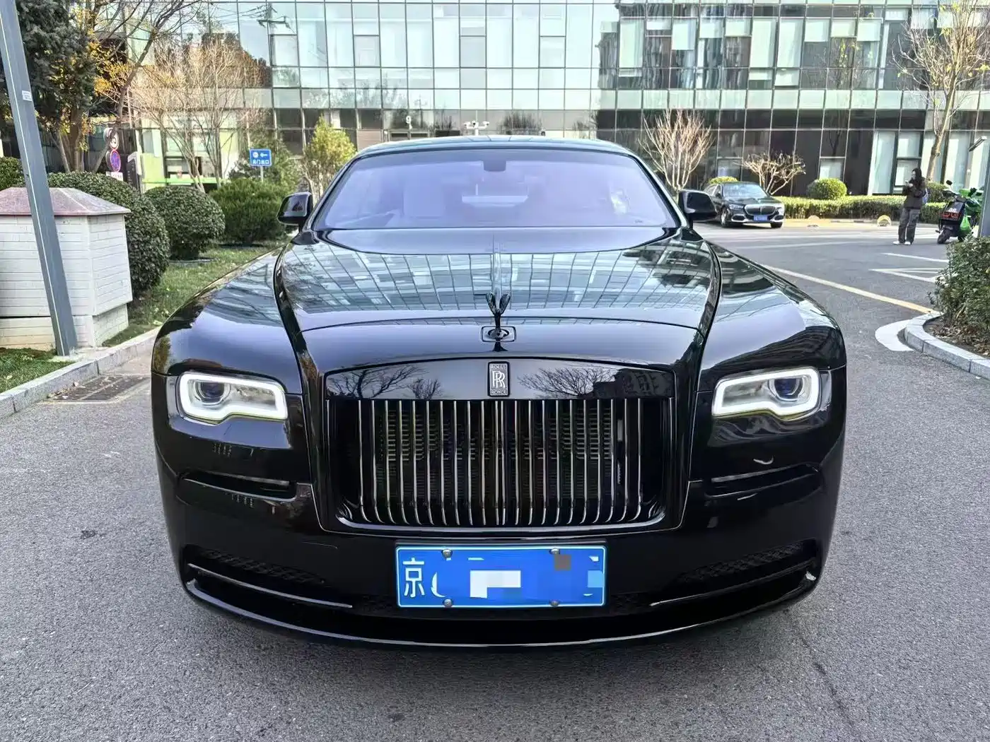 Rolls-Royce Wraith 2013 6.6T Standard фото 2