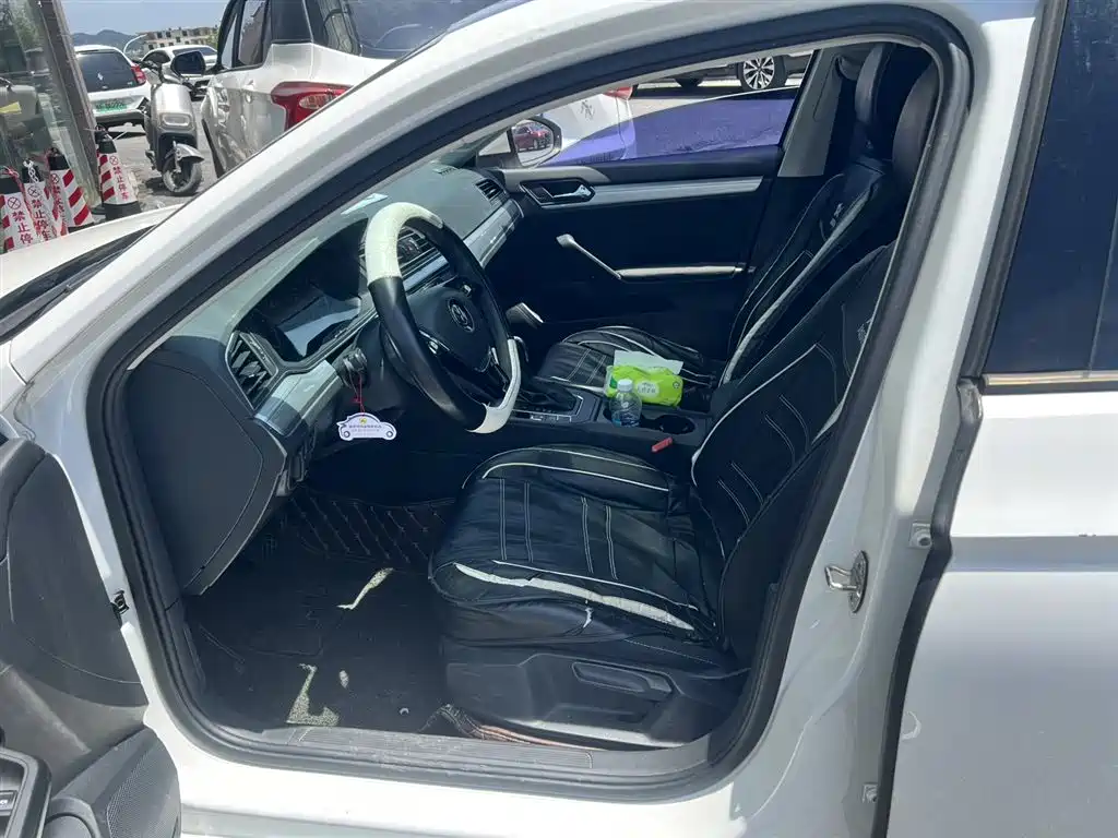 Volkswagen Lamando 2019 230TSI DSG Vision Edition China VI фото 5