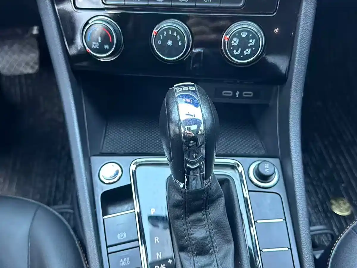 Volkswagen Bora 2023 200TSI DSG Yuexing PRO Edition фото 10