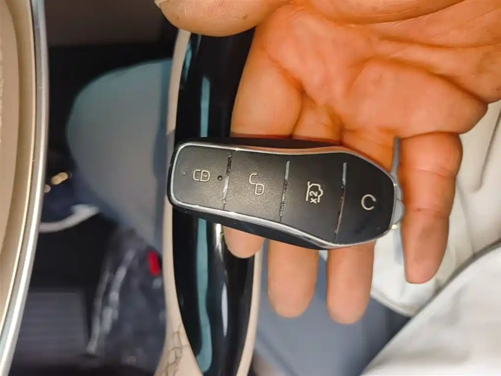 BYD Han 2025 Model EV 605KM Premium Version фото 9