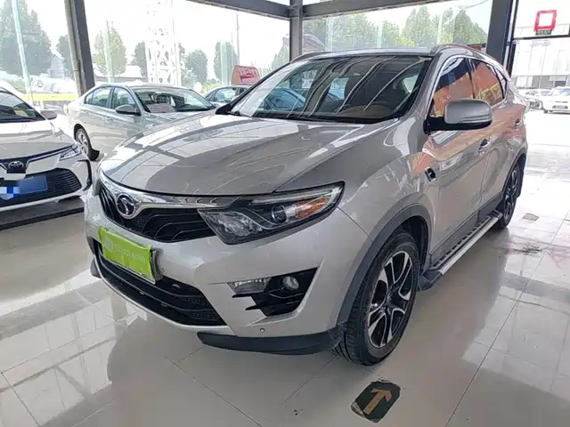  Soueast Soueast DX7 2016 1.5T Manual Triumph Edition