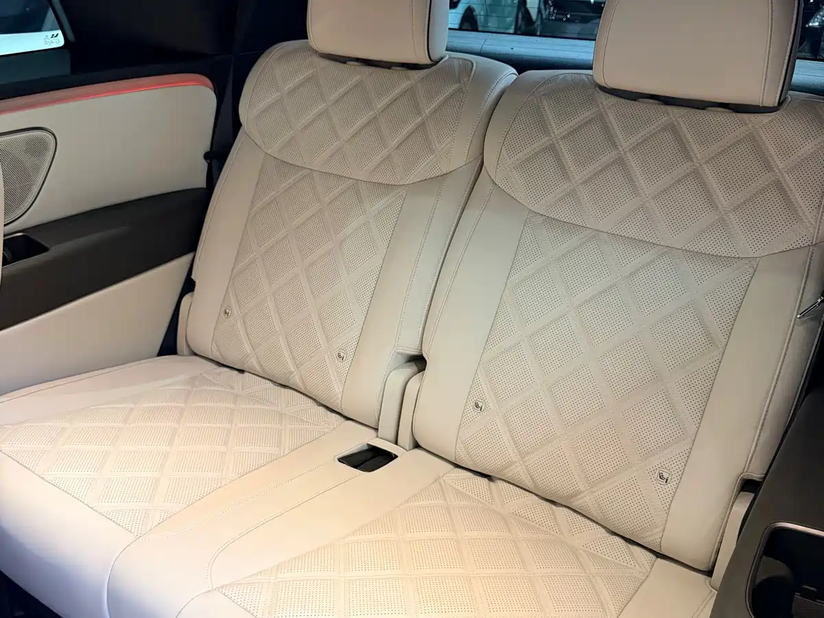 Li Auto Li Xiang L9 2026 2026 Base Model