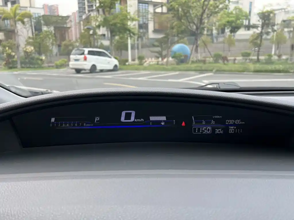 Фото 5 - Honda Jade