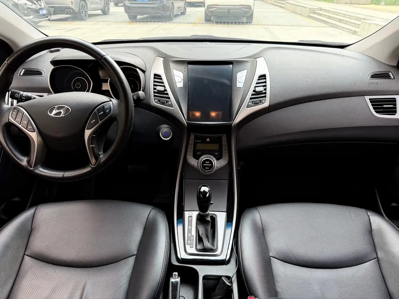 Hyundai Langdong 2015 1.6L Auto Exclusive фото 7