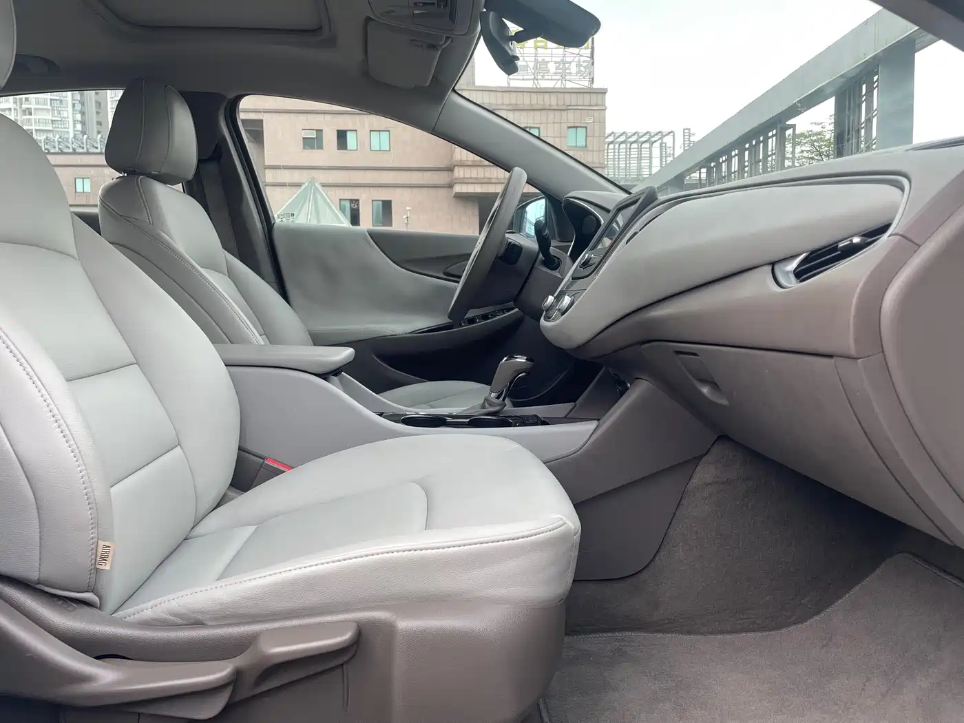 Chevrolet Malibu XL 2017 1.5T Auto Enjoyment Edition фото 11