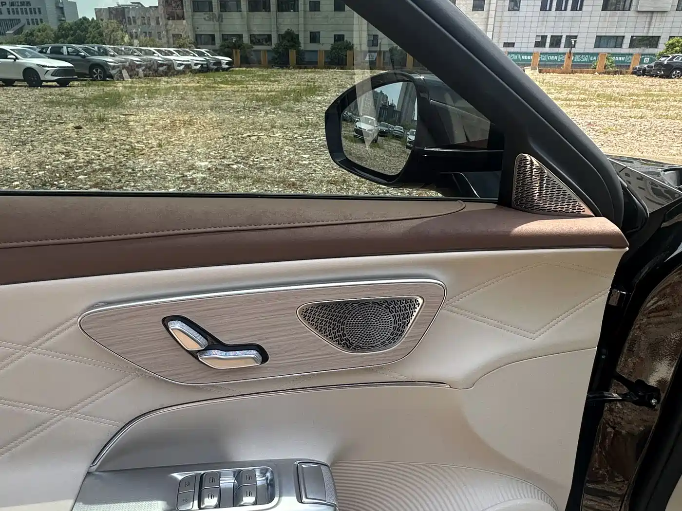 Chery Fengyun Fengyun A9L 2025 260 Ultra Long Range Luxury Edition фото 14