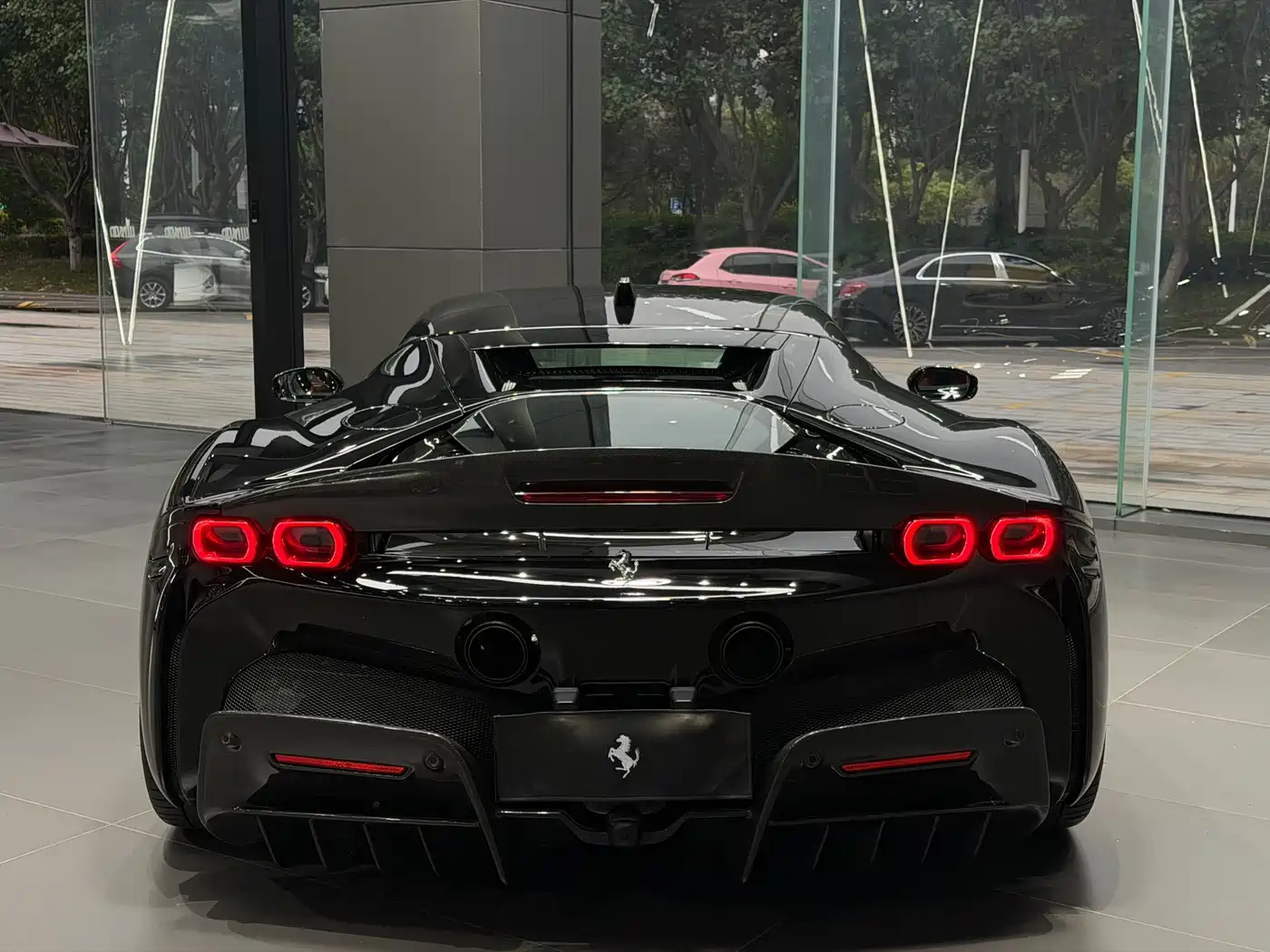 Ferrari SF90 2020 3.9T V8 Stradale фото 4