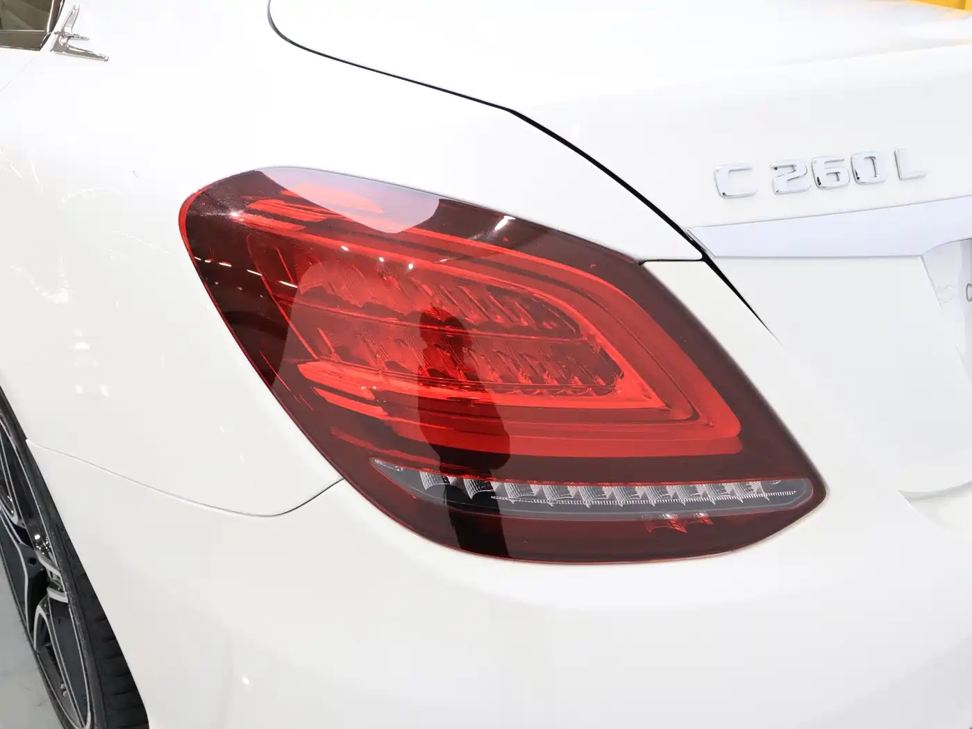 Mercedes-Benz C-Class 2021 C 260 L Sport Starry Exclusive Edition фото 10